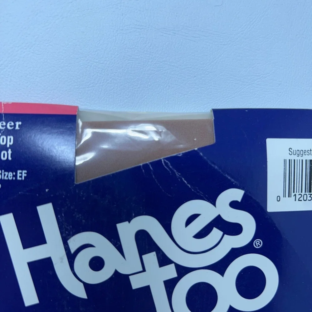 Hanes Too Womens EF Tan Day Sheer Control Top Sandalfoot Pantyhose 2pk NWT